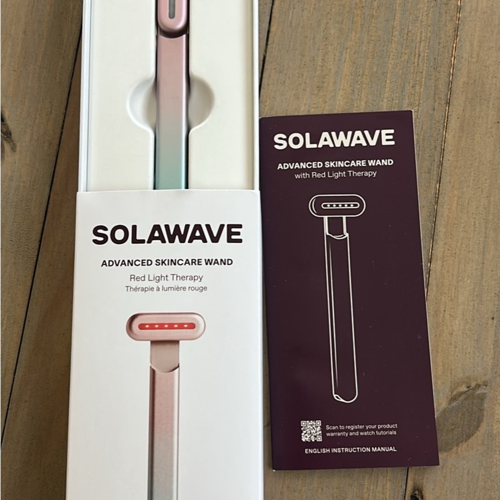 Solawave Skincare Wand with Red Light Therapy